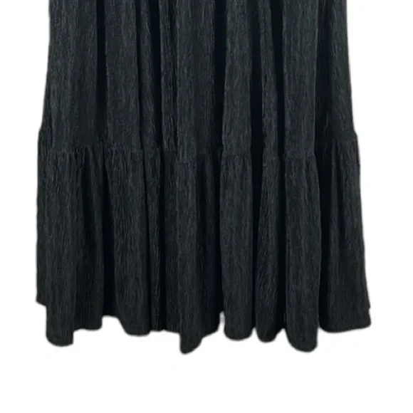 Torrid Black Crinkle Knit Surplice Skater Dress Size 1X - Picture 7 of 12